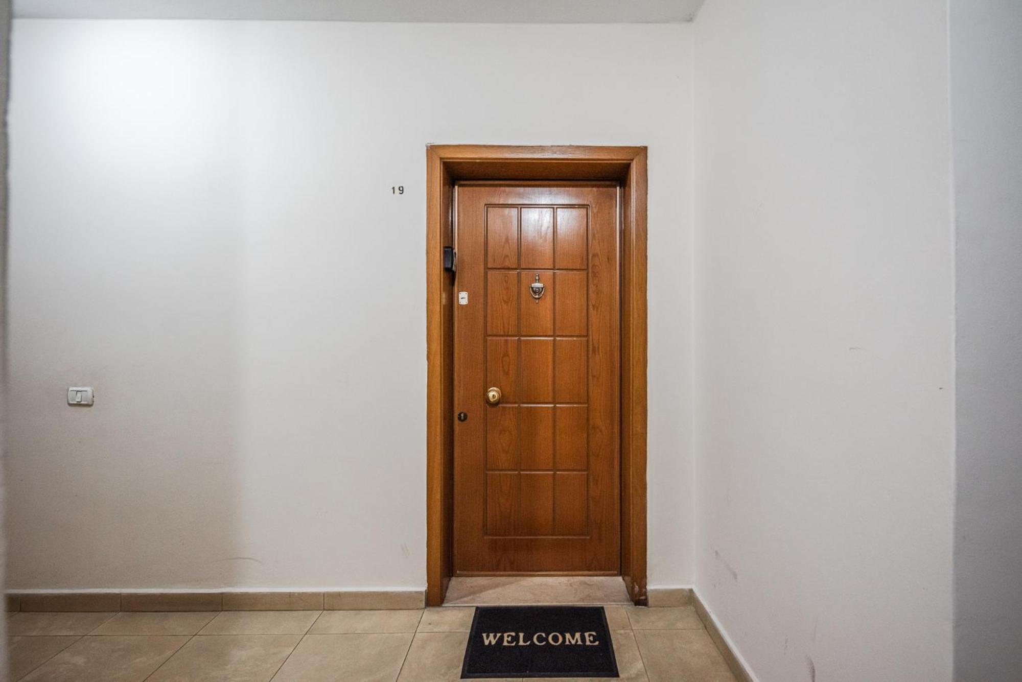 Sisi'S Apartments-Tirana City Center Екстер'єр фото